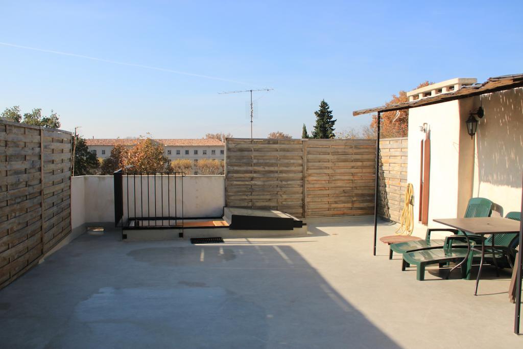 A La Terrasse D'Avignon Apartment Стая снимка